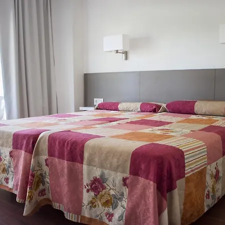 Michelangelo Апарт-отель Салоу