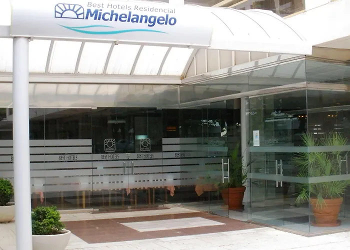 Michelangelo Apart-hotel 3*